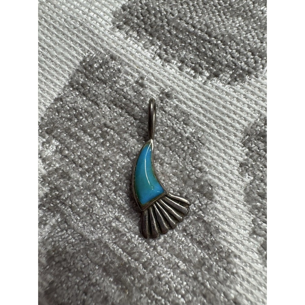 Vintage Small Petite Sterling Silver 925 Turquoise Southwestern Native Pendant